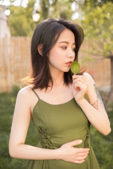 一区二区三区好的精华液杨超越